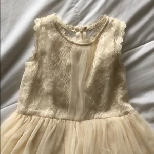 Cream colored lace dress size 5 girls